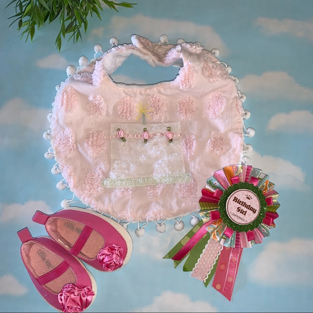 Swankie Blankie First Birthday Girls Bib